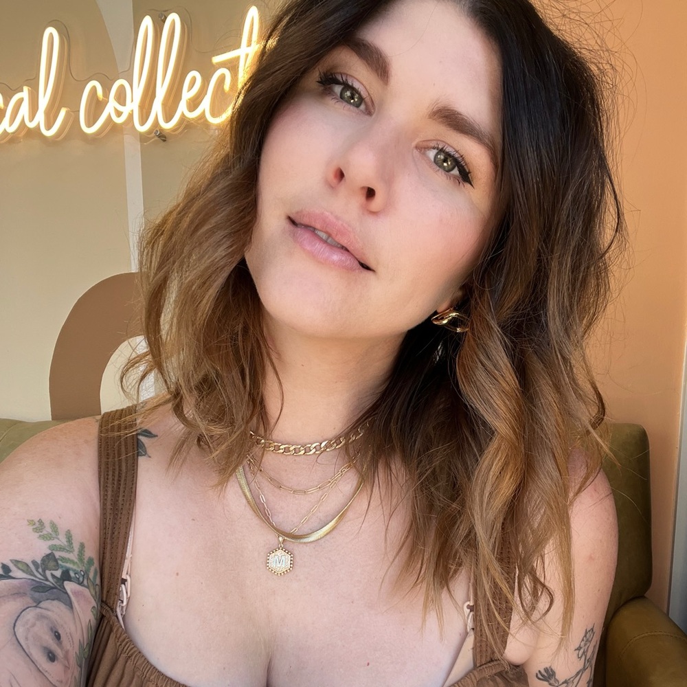 Meet your Posher, Cori